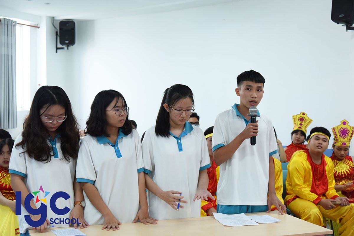 Le Quy Don-Long Binh Tan High School: Life skills journey Black credit and e-cigarette prevention
